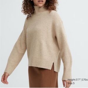 Uniqlo mock neck sweater
